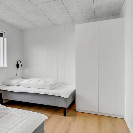 Feriehus In With Sauna