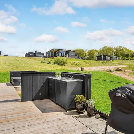 In With Sauna בית נופש *