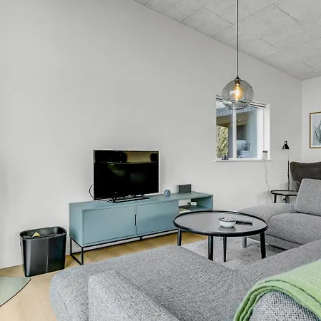 In With Sauna אבנרה