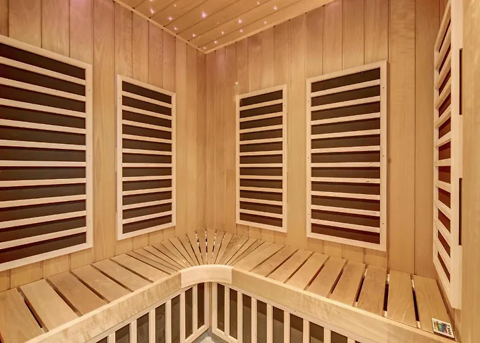 In With Sauna